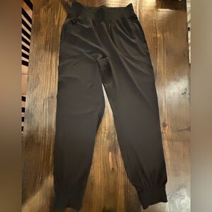Women’s Black Joggers w/ Zippered Pockets – 28” Waist, 29” Inseam